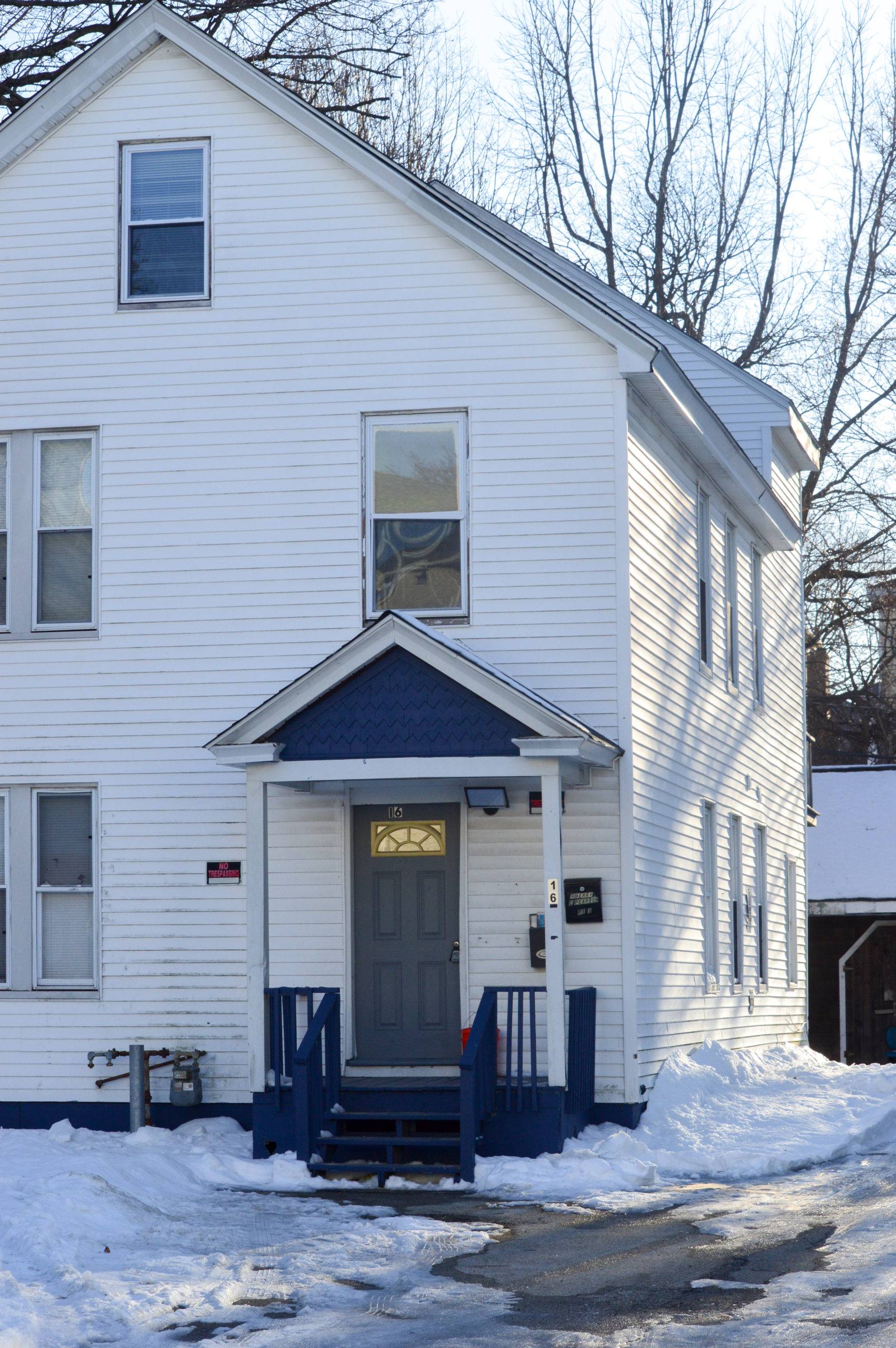 16 West Oberlin Street