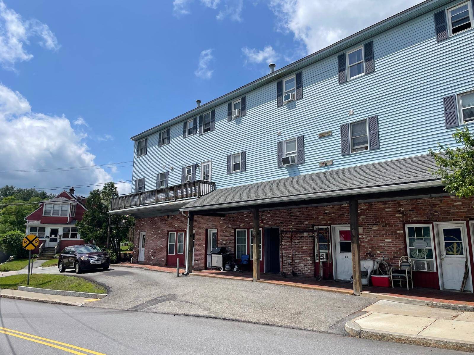 12 S Main Street, Millbury